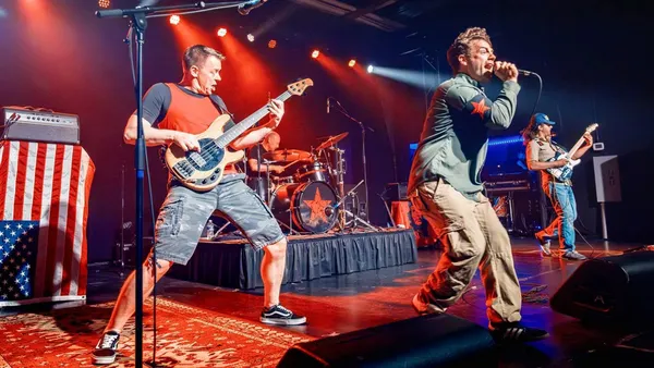 enRAGE Against The Machine