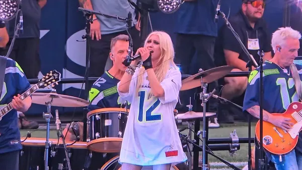 Viewers Angry at NBC for Not Airing Soundgarden’s NFL Halftime Performance