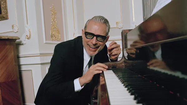 Jeff Goldblum (late show)