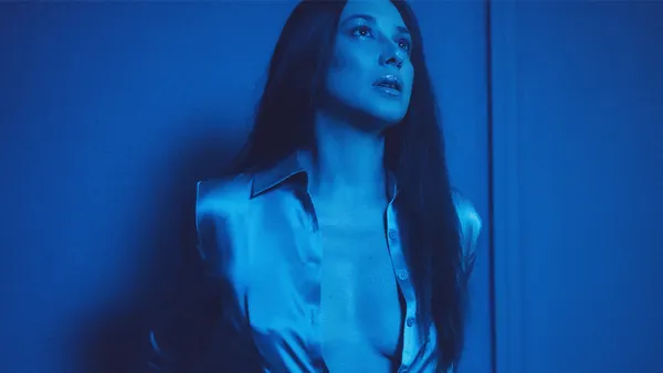 Michelle Branch Reimagines “The Game of Love” with New Radicals, Announces Fall Tour: Stream