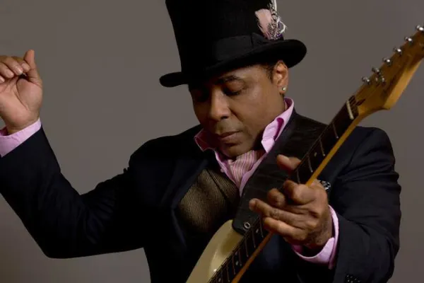 Chris Thomas King Trio