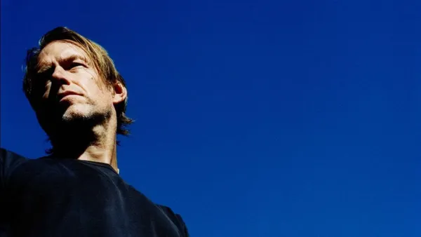 Ed O’Brien Unveils the Expansive and Beguiling “Incantations”: Stream