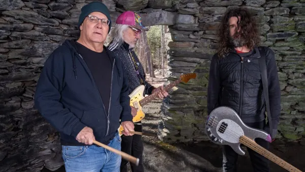 Dinosaur Jr. Extend North American Tour, Release New Album There Near: Stream