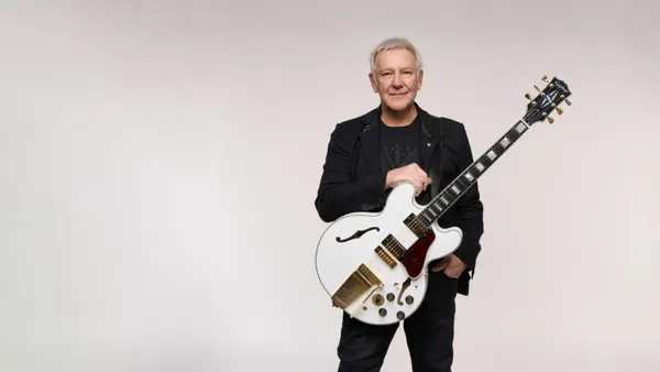 RUSH’s Alex Lifeson and Epiphone Unveil 1976 ES-355 Reissue Signature Guitar