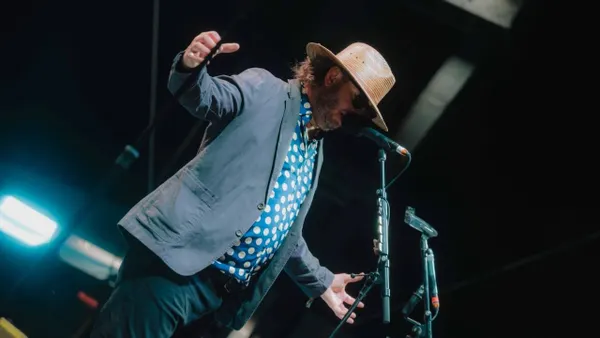 Bon Iver Plays Full Bob Dylan Covers Set as Bon Dylan at Eaux Claires Festival