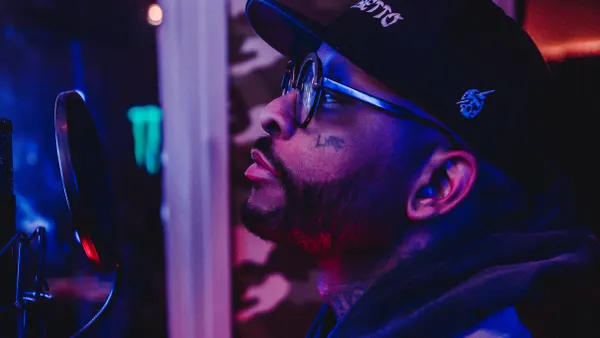 Royce 5'9"