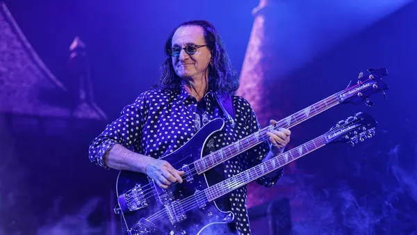 RUSH Postpone Two Texas Shows as Geddy Lee Battles Laryngitis and Bronchitis