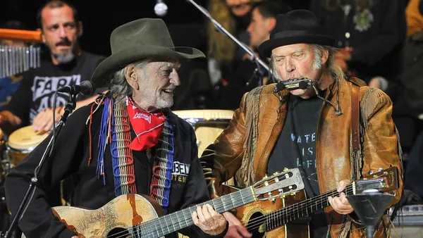 Neil Young and Willie Nelson to Play Co-Headlining Shows in September