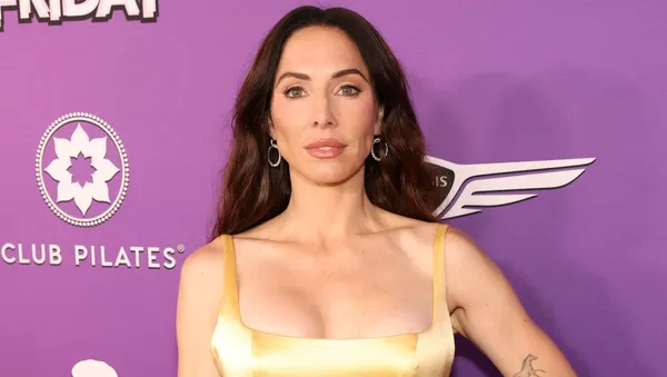 Whitney Cummings Shrugs Off Saudi Comedy Fest Criticism as “Just Racism”