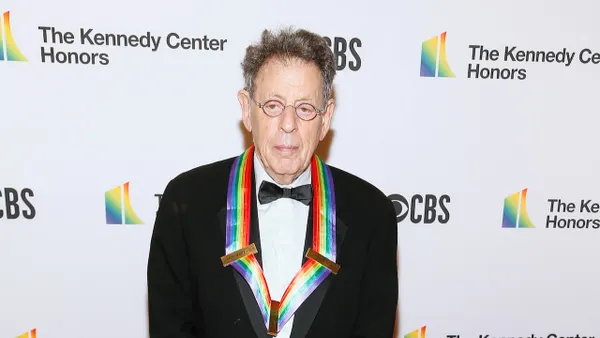 Philip Glass Withdraws Premiere of New Symphony from Kennedy Center
