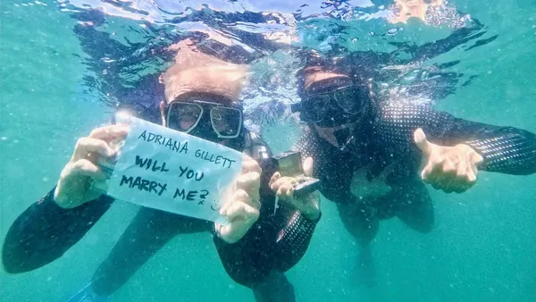 Metallica’s James Hetfield Proposes to Girlfriend During Underwater Shark Dive