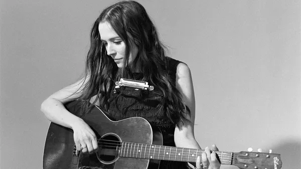 Margaret Glaspy Announces New Album I Am Both, Shares “Michigan” and Reveals Fall 2026 Tour Dates