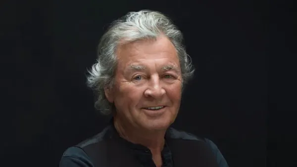 Deep Purple Postpone Shows as Singer Ian Gillan Hospitalized Due to “Medical Emergency”