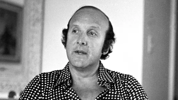 Clive Davis, Pioneering Record Executive, Dead at 94