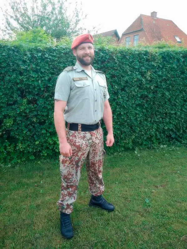 LIV I FORSAMLINGSHUSENE