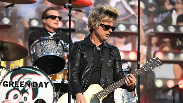 Green Day Perform “American Idiot” to Kick Off Super Bowl: Watch