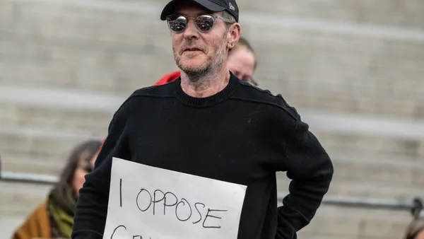 Massive Attack’s Robert Del Naja Speaks Out Against “Unlawful” Pro-Palestine Protest Arrest