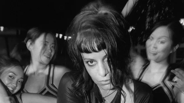 Posthumous Memoir by L7’s Jennifer Finch Announced