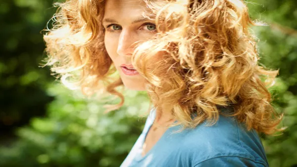 Sophie B Hawkins