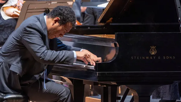 North Carolina Symphony - Rhapsody In Blue